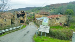 Roscigno Vecchio- crolli