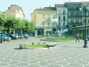 vallo-della-lucania-piazza-v-emanuele-e1347260261447