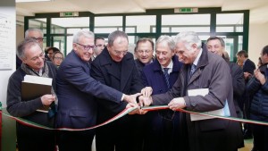 Taglio del nastro liceo artistico Teggiano